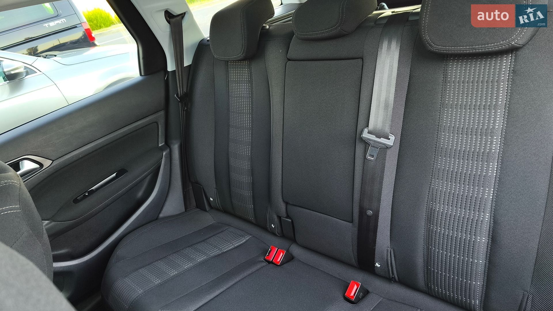 Peugeot 308 2015 VIN VF3LCBHZHFS341713 фото оголошення 24 з 28