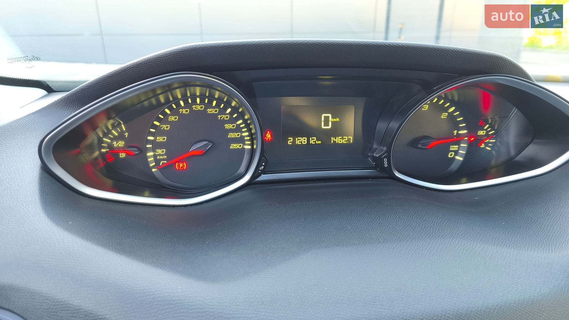 Peugeot 308 2015 VIN VF3LCBHZHFS341713 фото оголошення 18 з 28