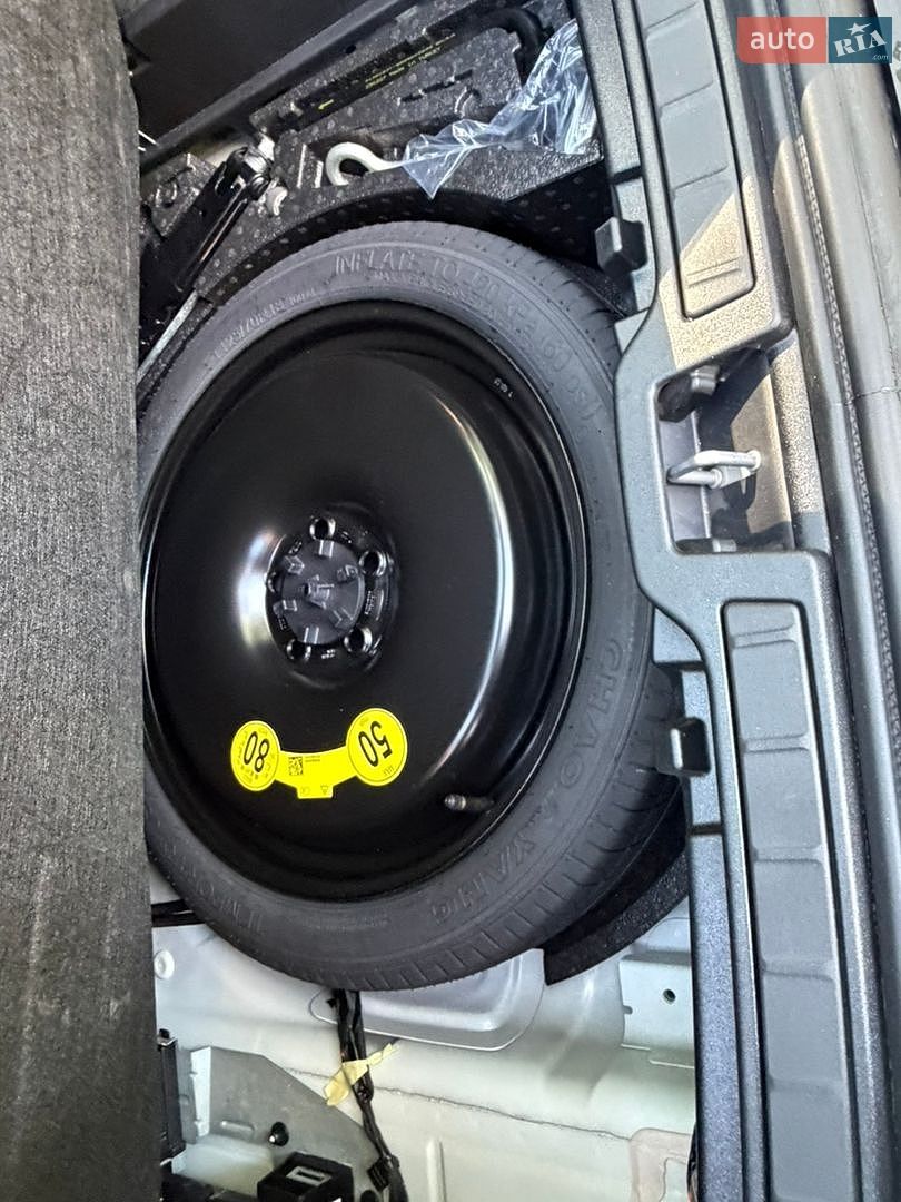 Volvo XC40 2025 VIN YV4L12UCXS2598323 фото оголошення 11 з 28