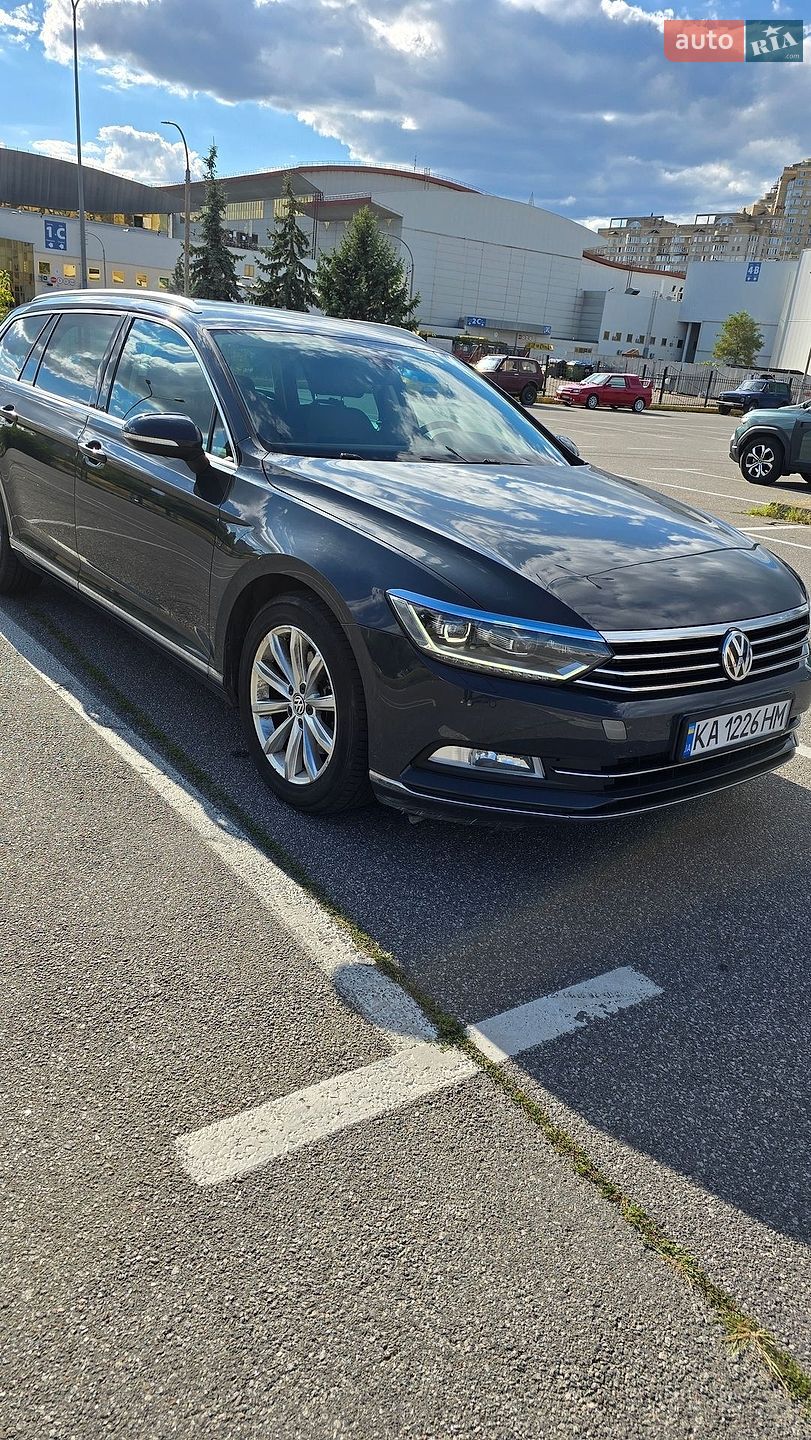 Volkswagen Passat 2018 VIN WVWZZZ3CZJE210643 фото оголошення 2 з 40