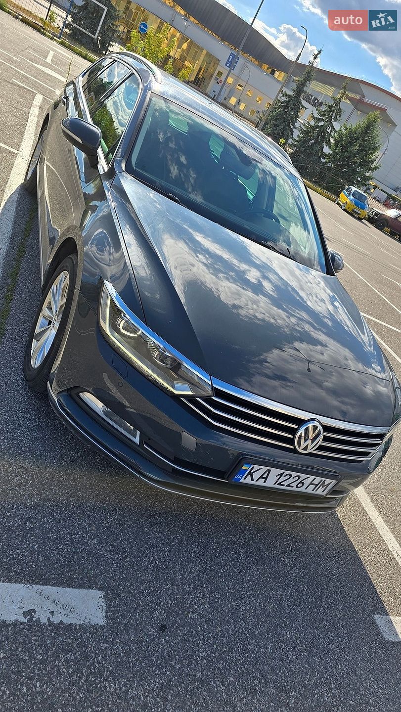 Volkswagen Passat 2018 VIN WVWZZZ3CZJE210643 фото оголошення 4 з 40