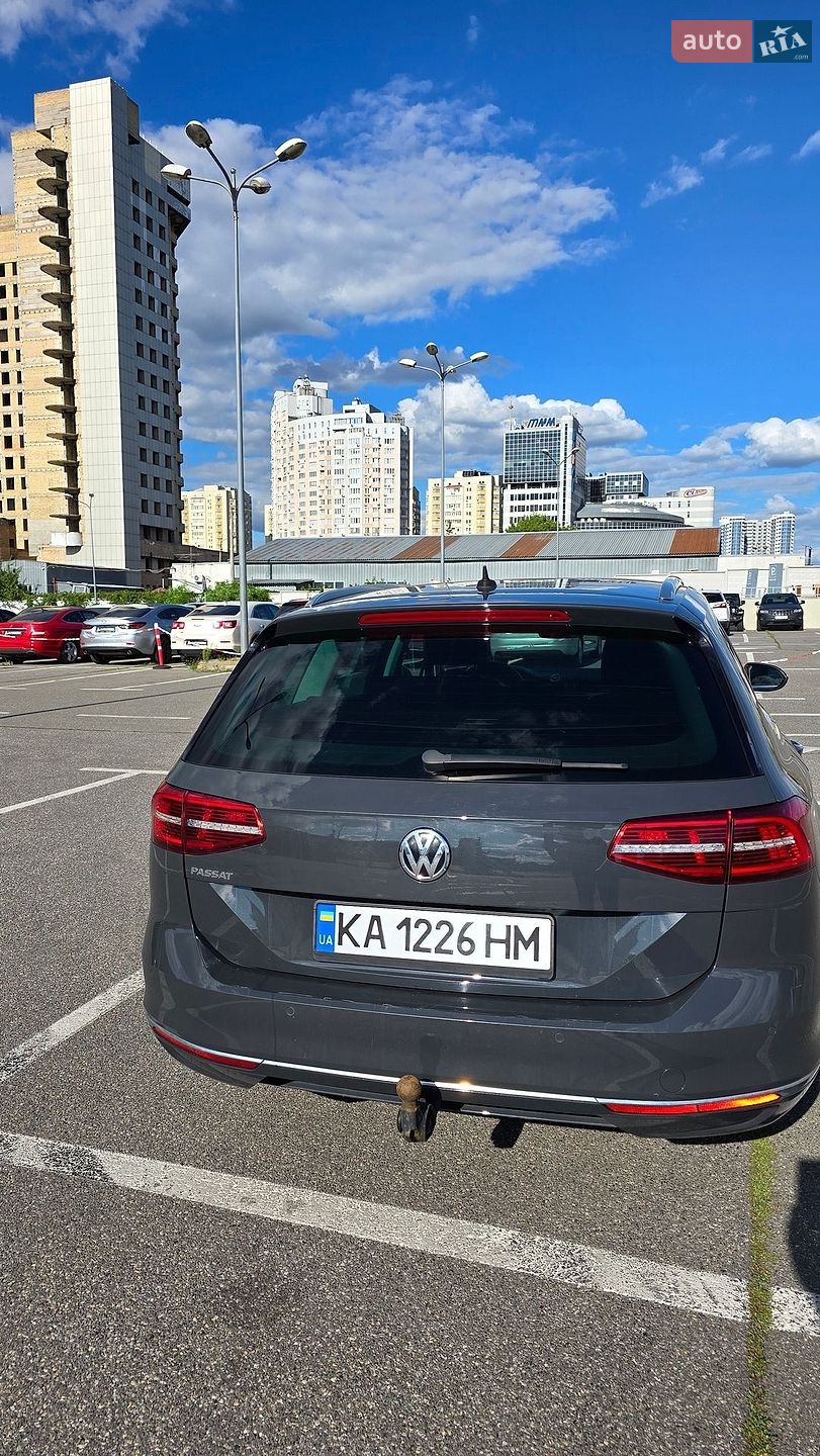 Volkswagen Passat 2018 VIN WVWZZZ3CZJE210643 фото оголошення 9 з 40