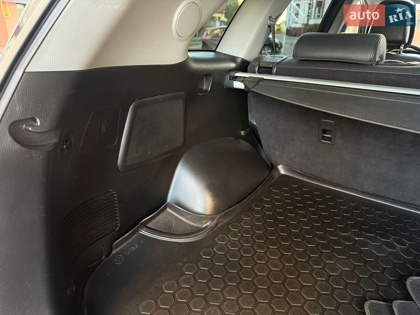 Kia Sorento 2013 VIN KNAKU814DD5353371 фото оголошення 40 з 71