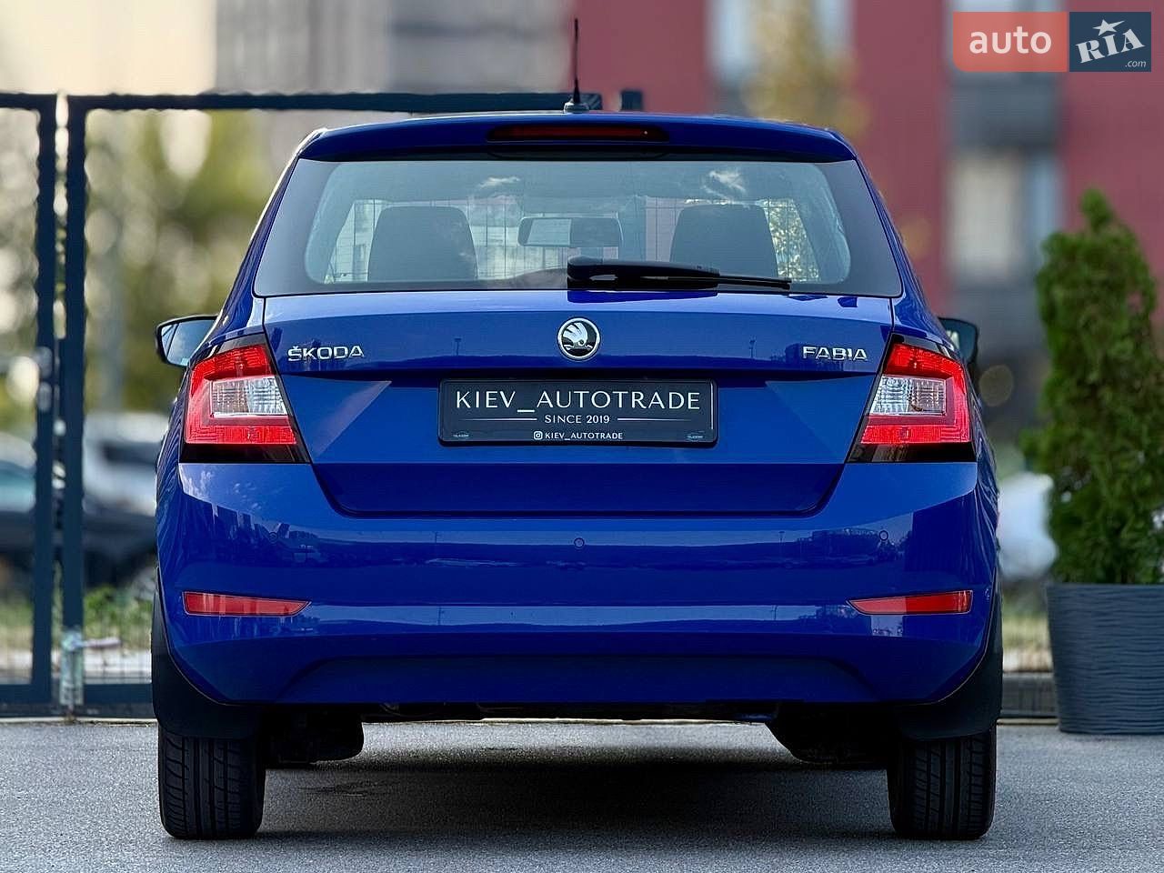 SKODA FABIA 2018 VIN TMBEP6NJ4KB500028 фото оголошення 13 з 36