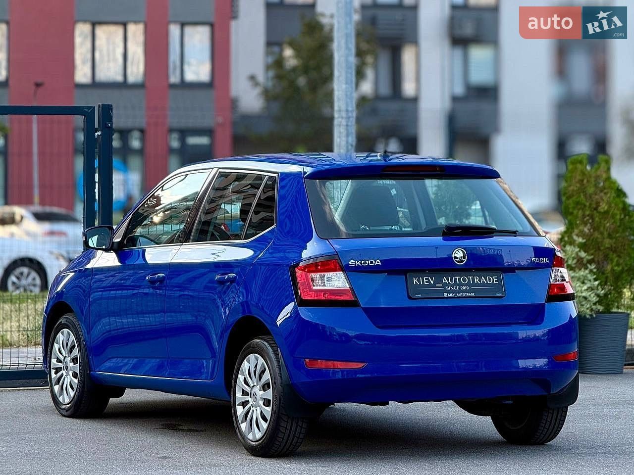 SKODA FABIA 2018 VIN TMBEP6NJ4KB500028 фото оголошення 16 з 36