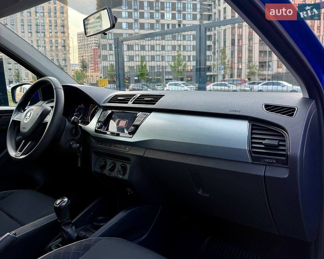 SKODA FABIA 2018 VIN TMBEP6NJ4KB500028 фото оголошення 30 з 36