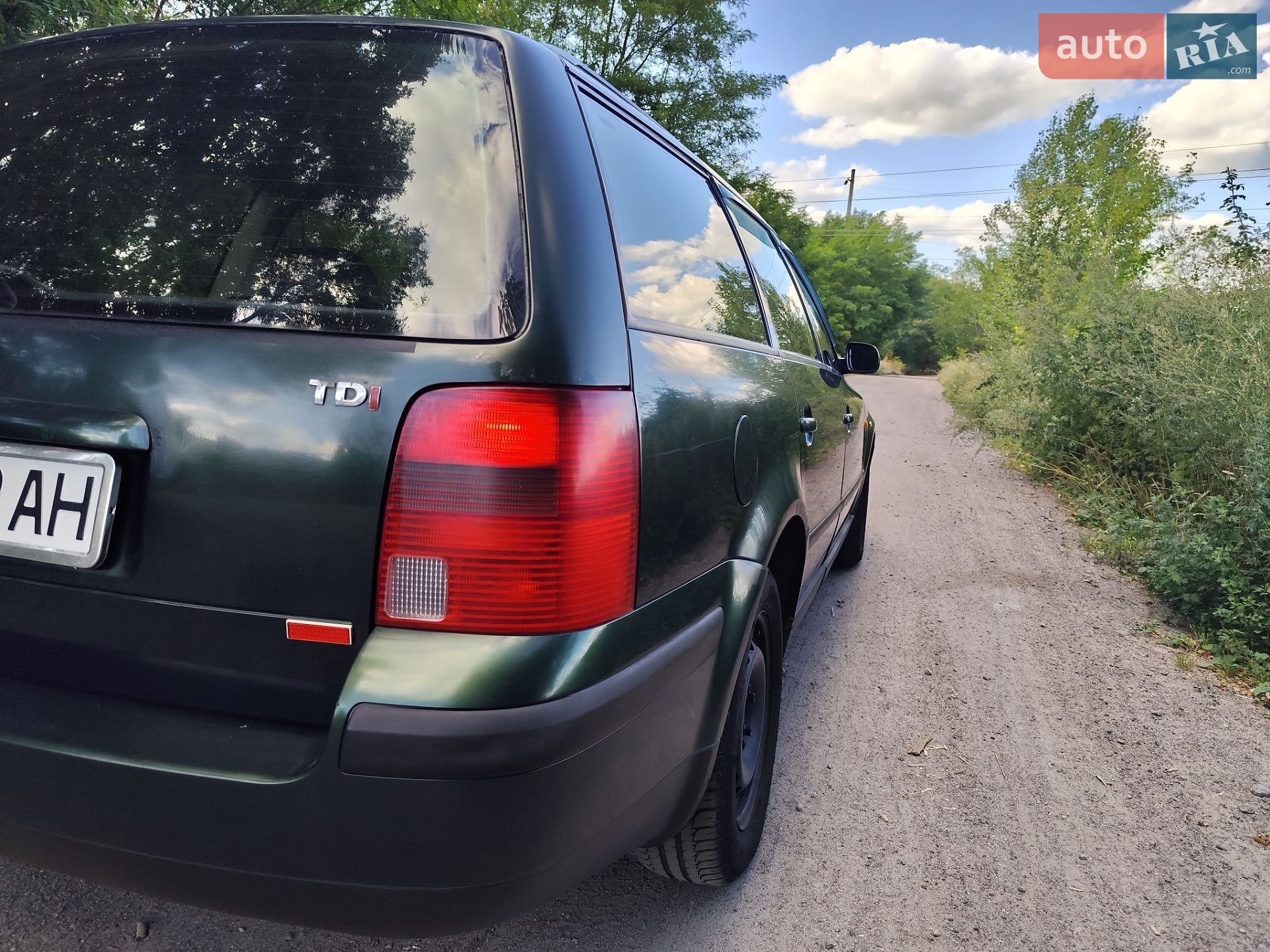 Volkswagen Passat 1998 VIN WVWZZZ3BZWE324222 фото оголошення 5 з 24