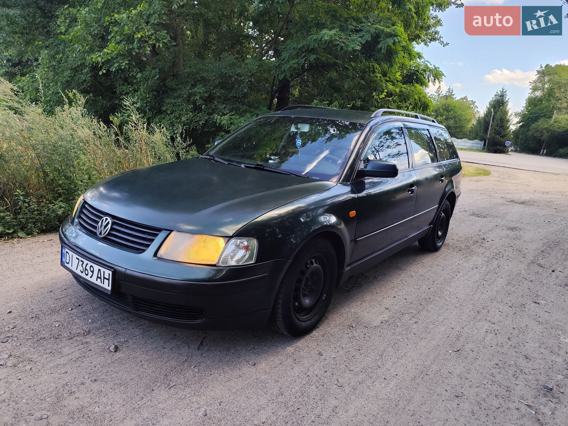 Volkswagen Passat 1998 VIN WVWZZZ3BZWE324222 фото оголошення 3 з 24