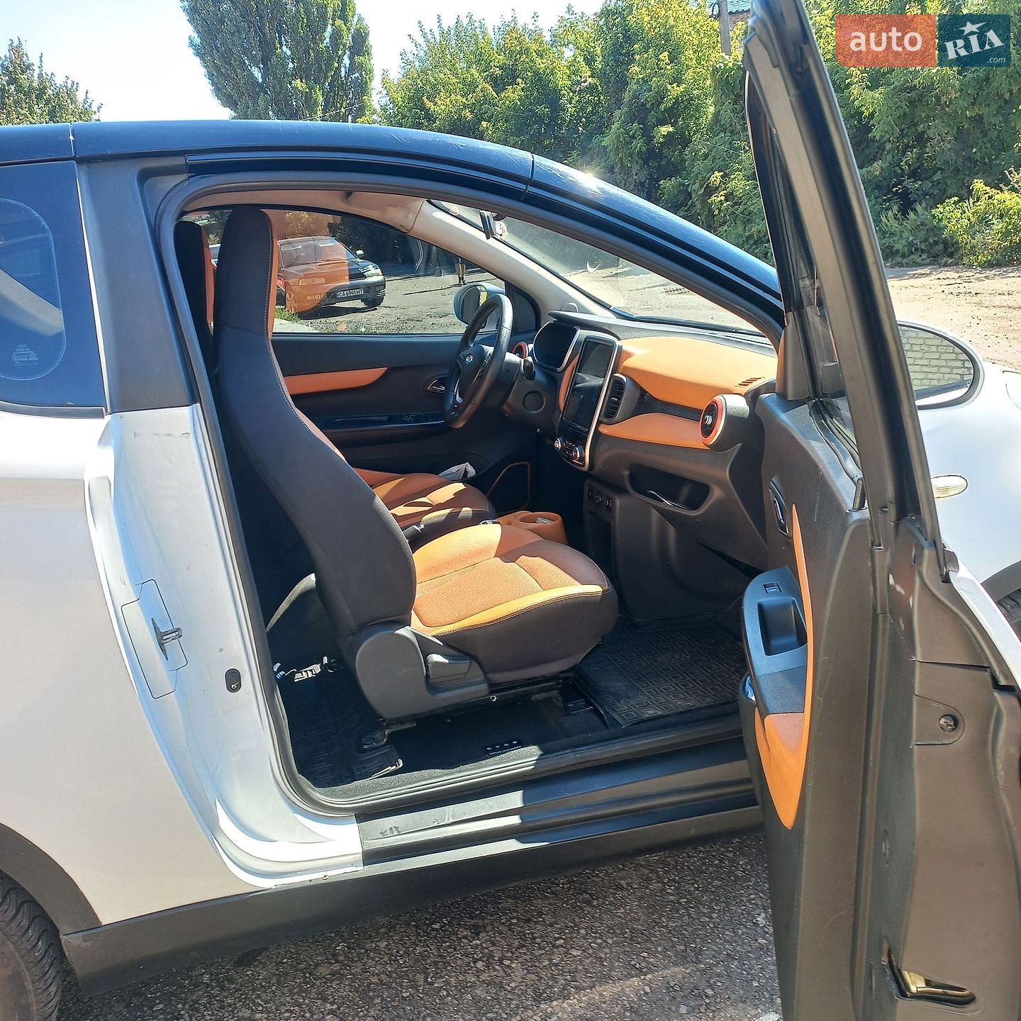Chery eQ1 2018 VIN LURJAVEA1KA100865 фото оголошення 7 з 12