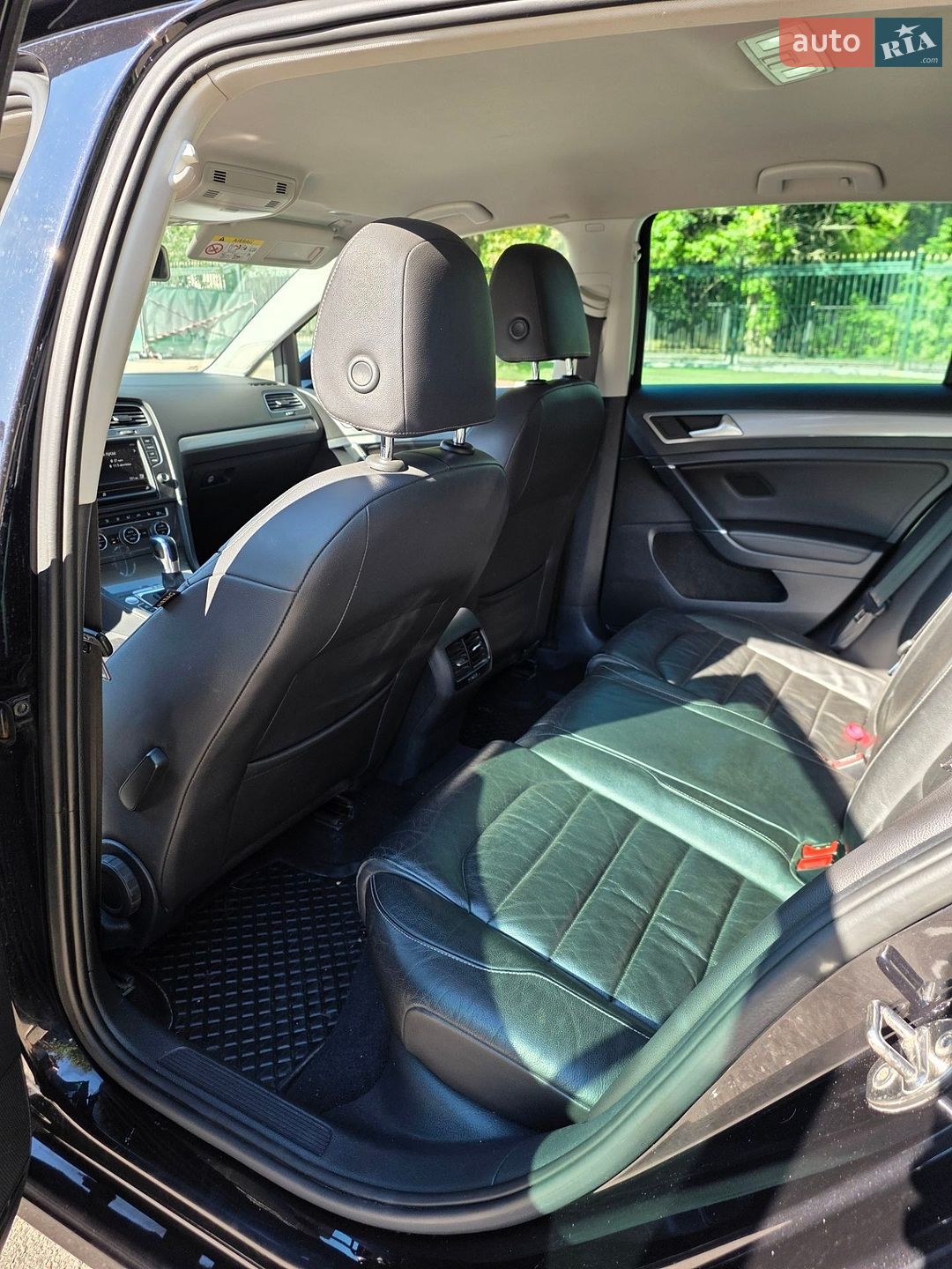 Volkswagen e-Golf 2015 VIN WVWZZZAUZGW900967 фото оголошення 7 з 20