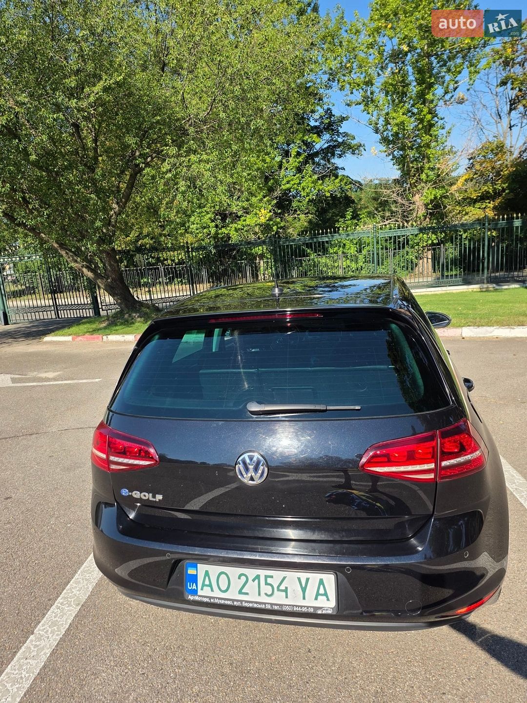 Volkswagen e-Golf 2015 VIN WVWZZZAUZGW900967 фото оголошення 12 з 20