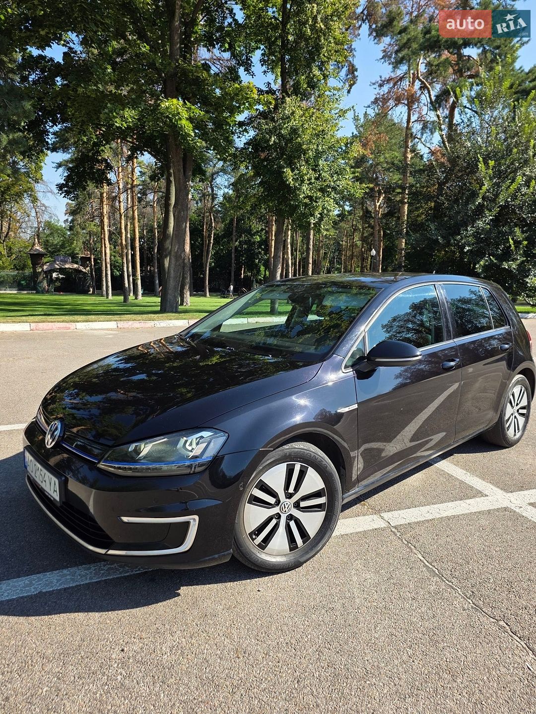 Volkswagen e-Golf 2015 VIN WVWZZZAUZGW900967 фото оголошення 13 з 20