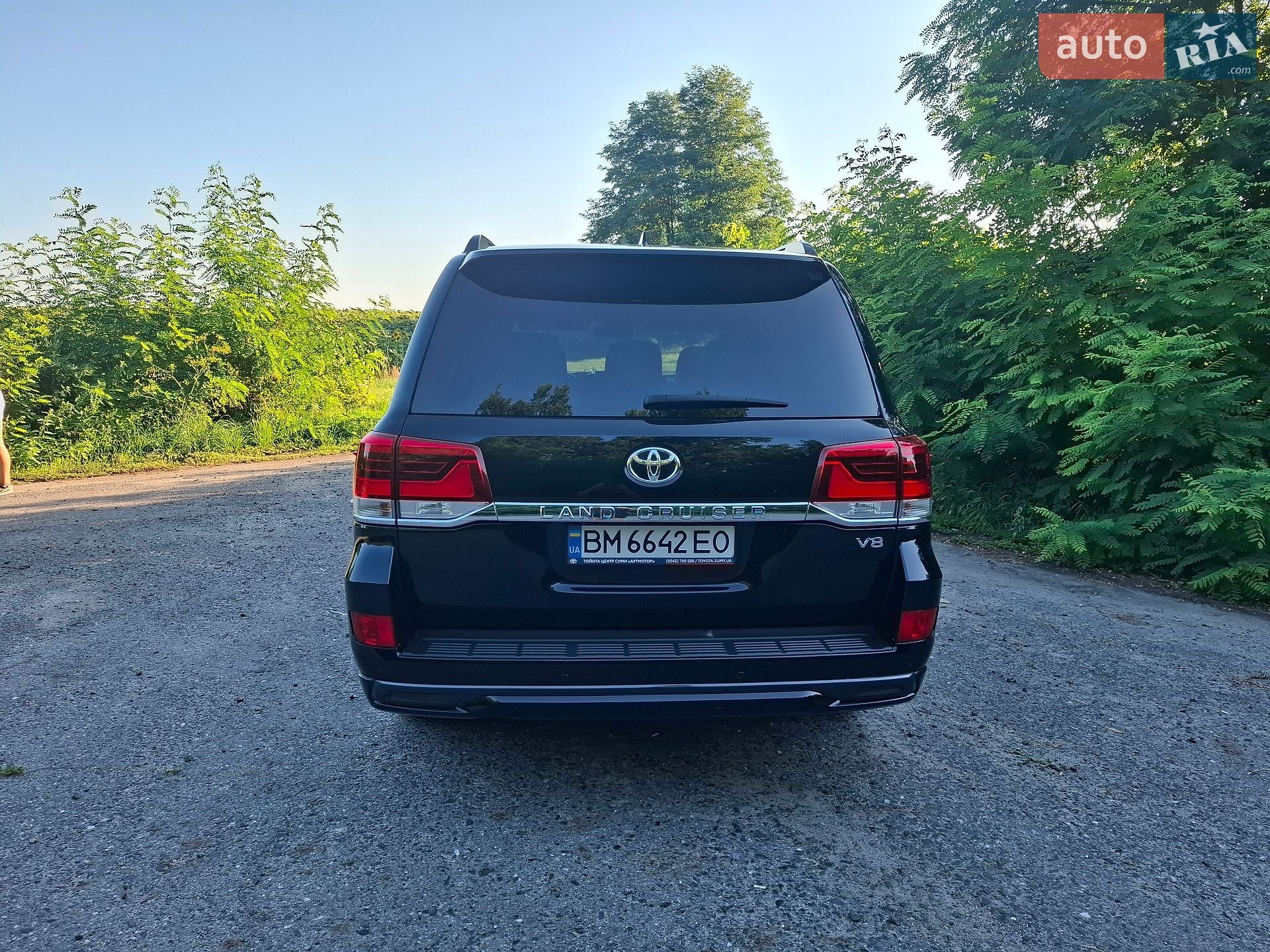Toyota Land Cruiser 2018 VIN JTMCV02J404251083 фото оголошення 14 з 32