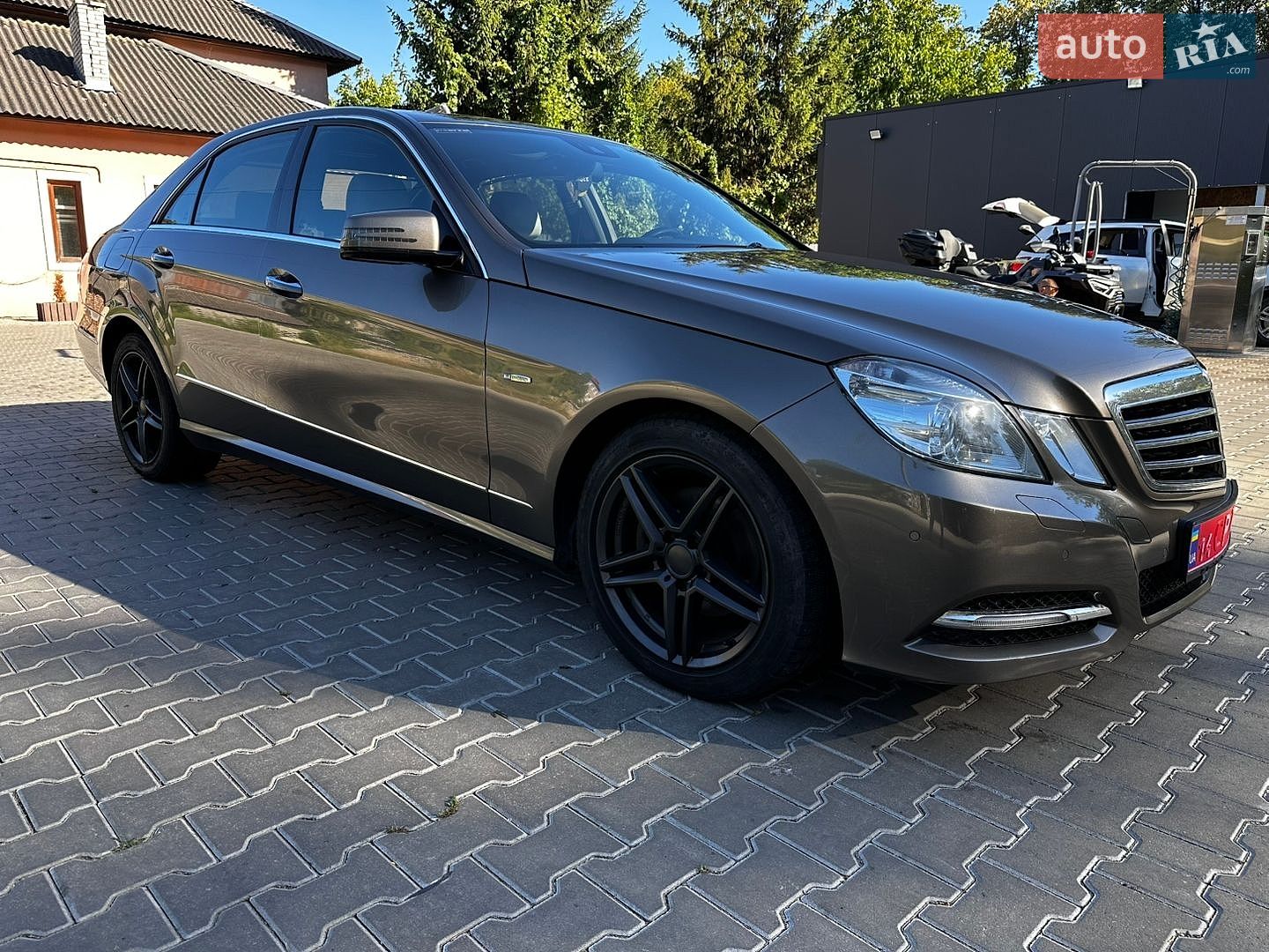 Mercedes-Benz E-Class 2011 VIN WDD2120021A524323 фото оголошення 5 з 33