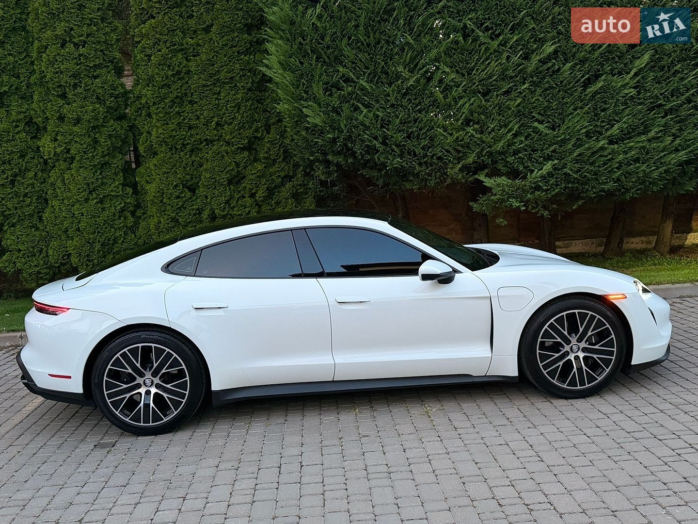Porsche Taycan 2021 VIN WP0AA2Y18MSA13621 фото оголошення 4 з 25