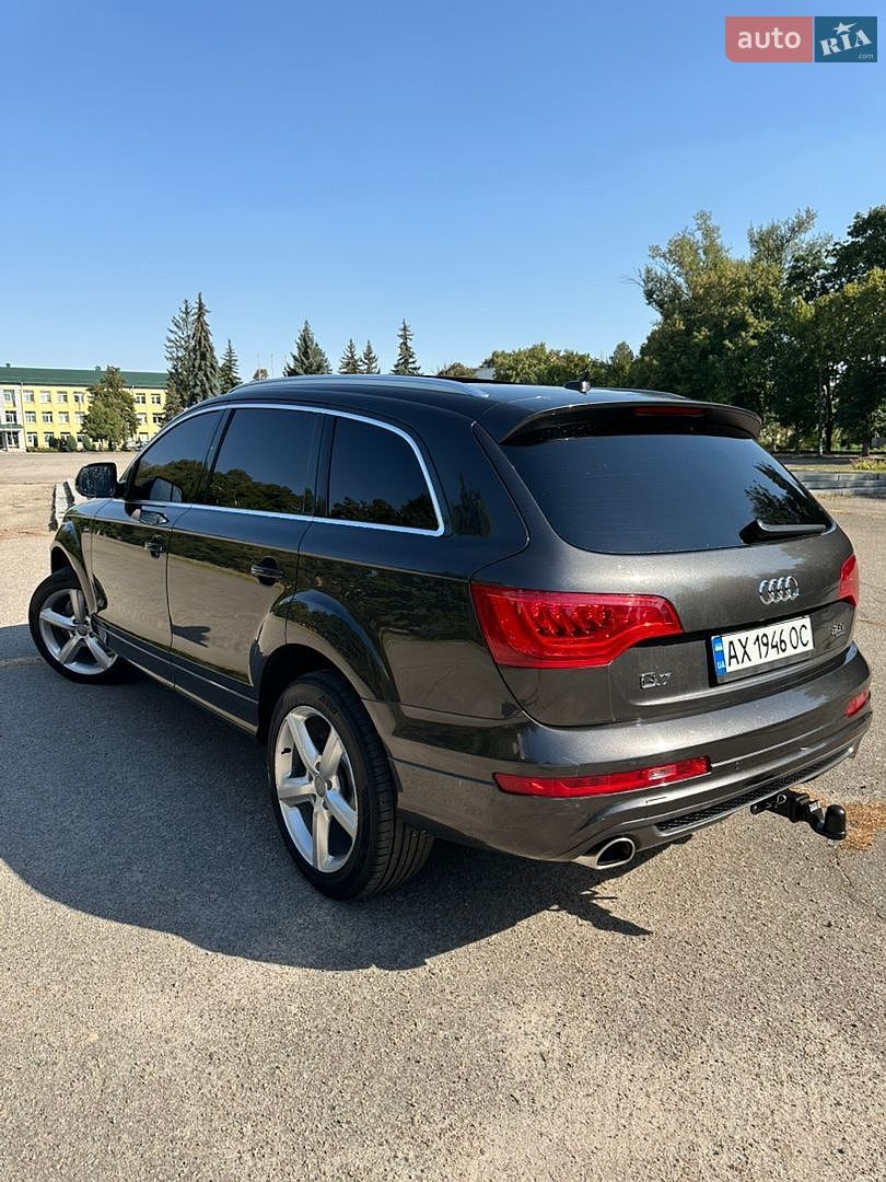 Audi Q7 2014 VIN WA1DGAFE0ED019602 фото оголошення 2 з 26