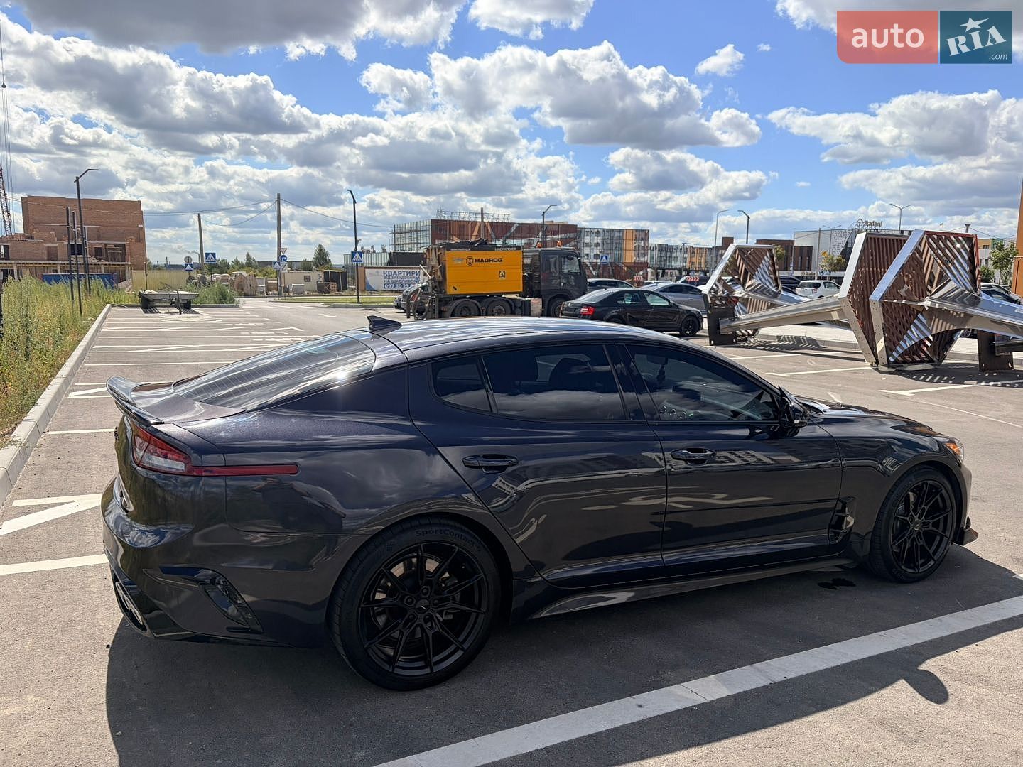 Kia Stinger 2021 VIN KNAE35LD5N6100847 фото оголошення 4 з 24