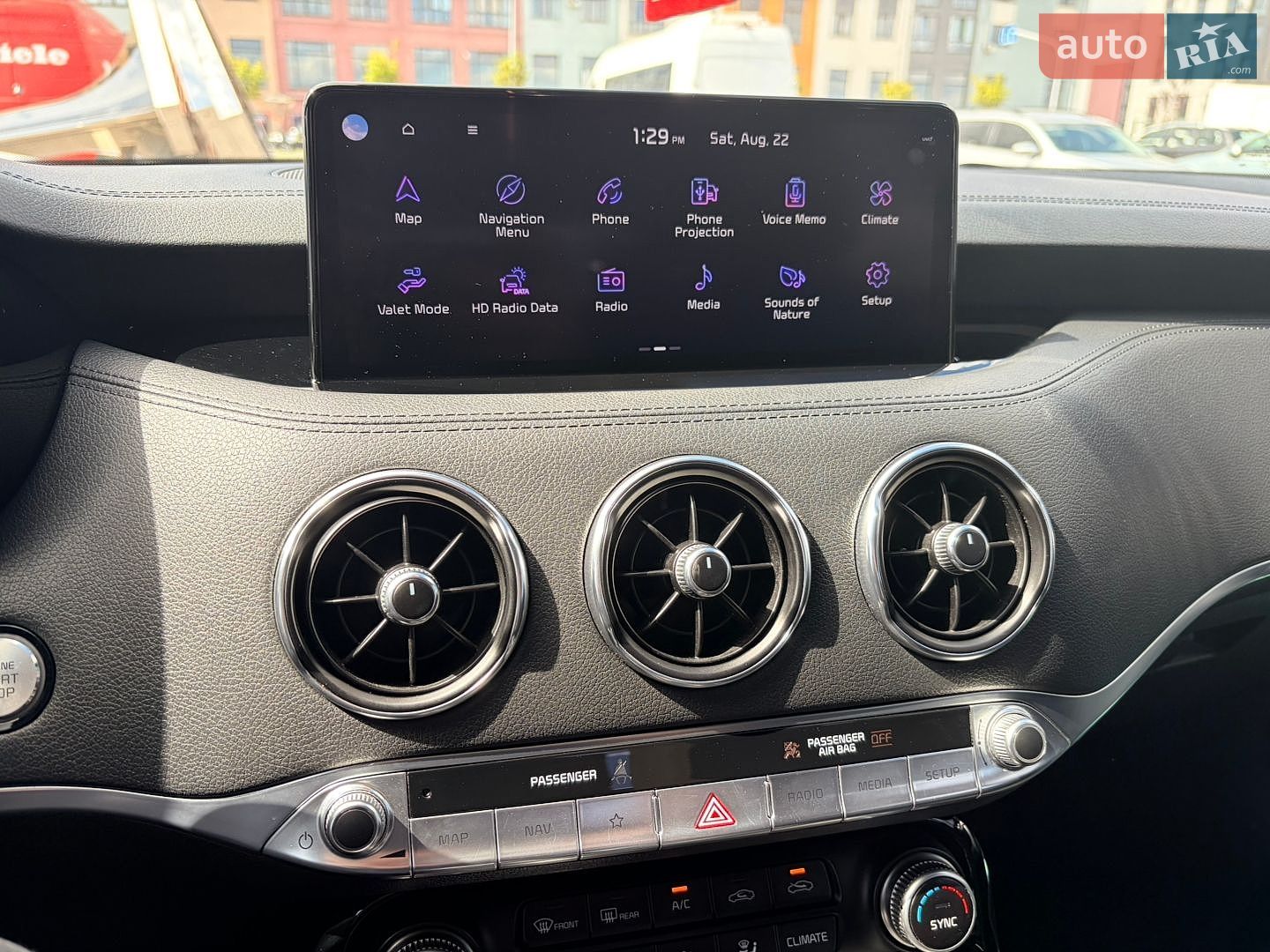 Kia Stinger 2021 VIN KNAE35LD5N6100847 фото оголошення 19 з 24