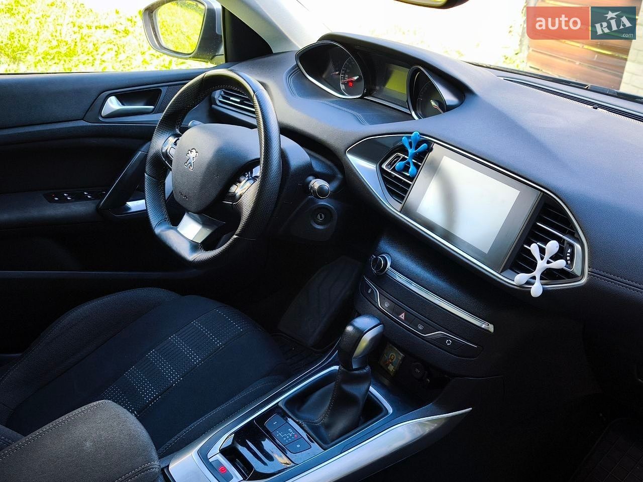 Peugeot 308 2015 VIN VF3LJAHXWFS340454 фото оголошення 9 з 21