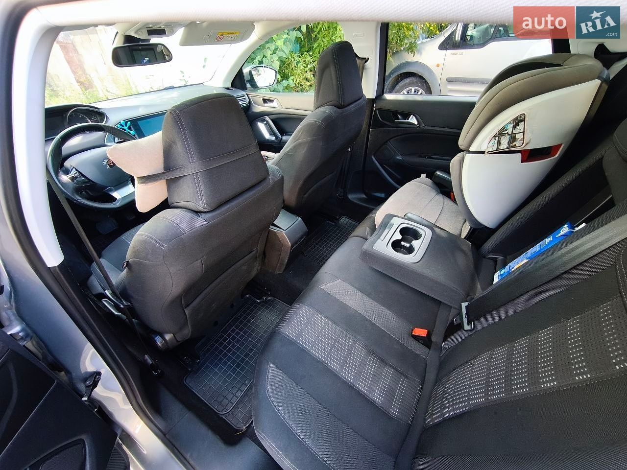 Peugeot 308 2015 VIN VF3LJAHXWFS340454 фото оголошення 12 з 21
