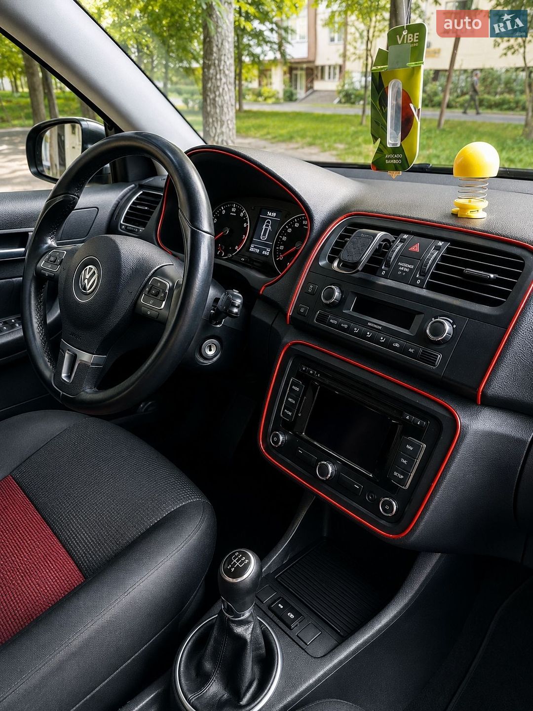 Skoda Fabia 2014 VIN TMBEL65J7E3098435 фото оголошення 6 з 6