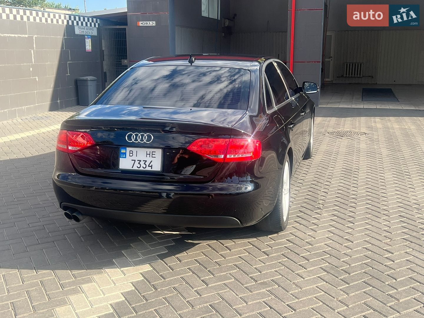 Audi A4 2010 VIN WAUFFAFL7BN029837 фото оголошення 5 з 18