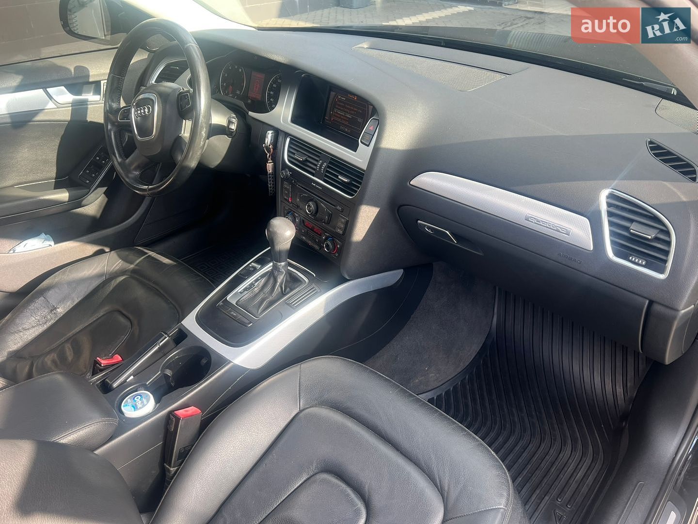 Audi A4 2010 VIN WAUFFAFL7BN029837 фото оголошення 12 з 18