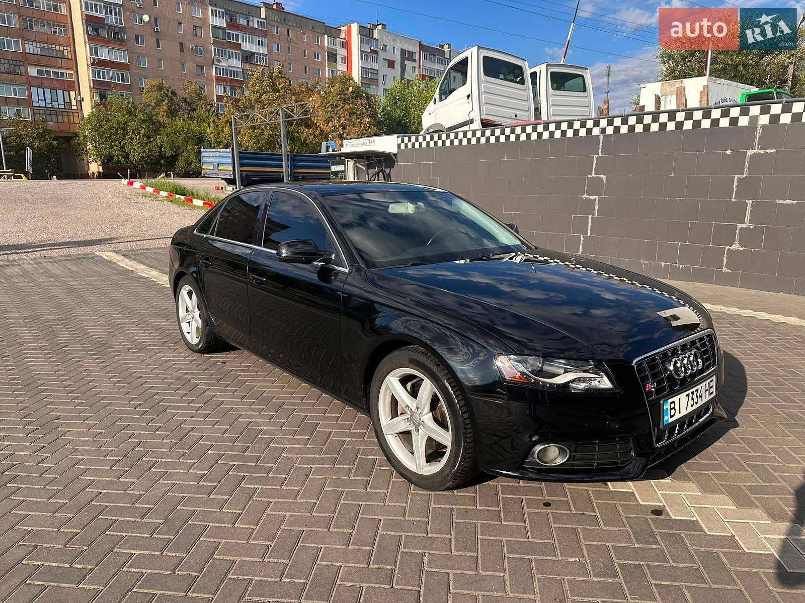Audi A4 2010 VIN WAUFFAFL7BN029837 фото оголошення 15 з 18