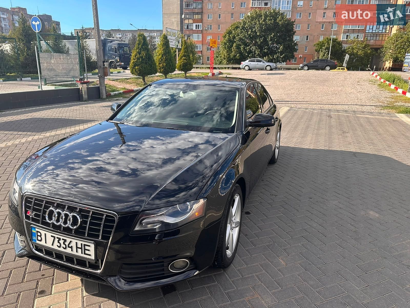 Audi A4 2010 VIN WAUFFAFL7BN029837 фото оголошення 17 з 18