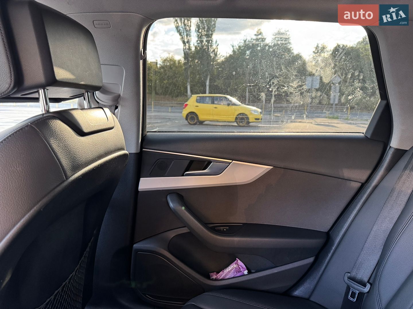 Audi A4 2019 VIN WAUZZZF41KA087350 фото оголошення 22 з 32