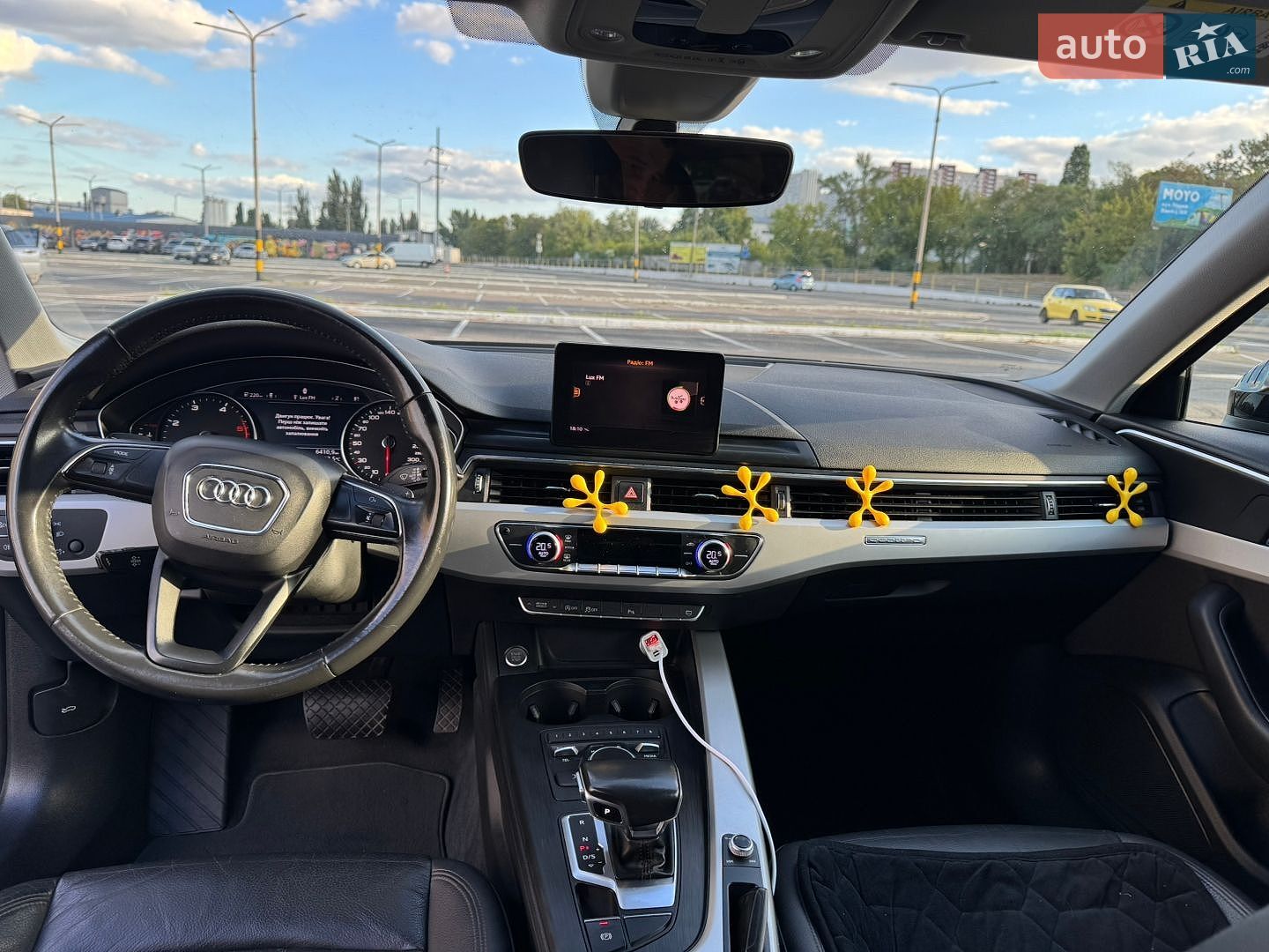 Audi A4 2019 VIN WAUZZZF41KA087350 фото оголошення 23 з 32
