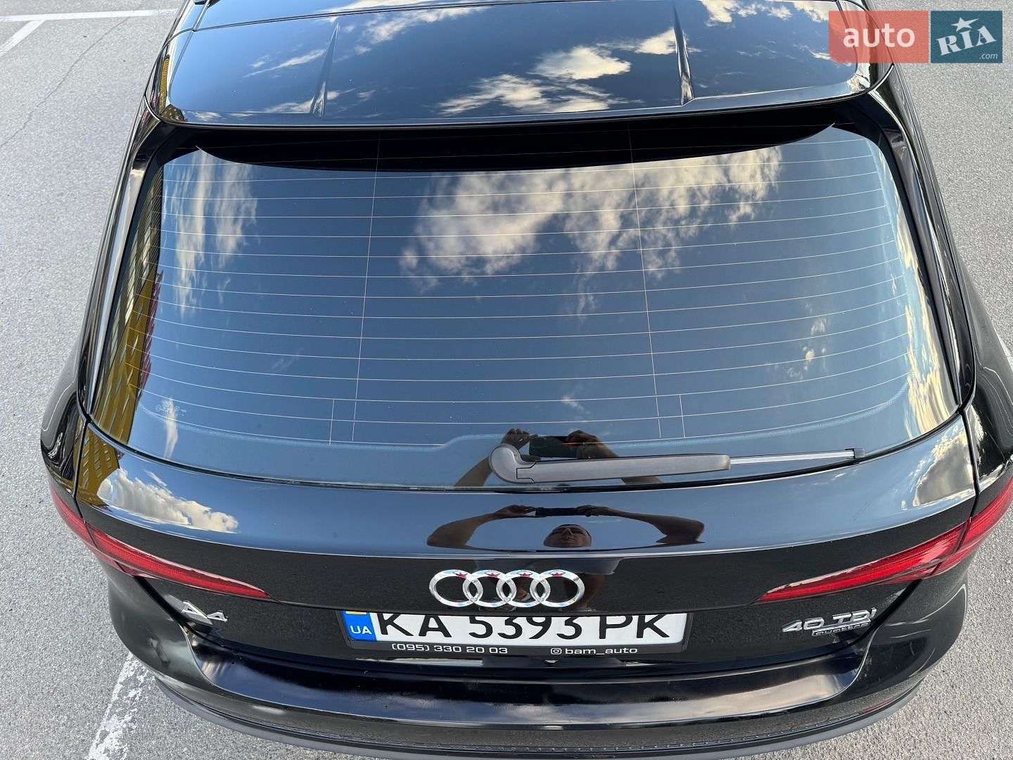 Audi A4 2019 VIN WAUZZZF41KA087350 фото оголошення 8 з 32