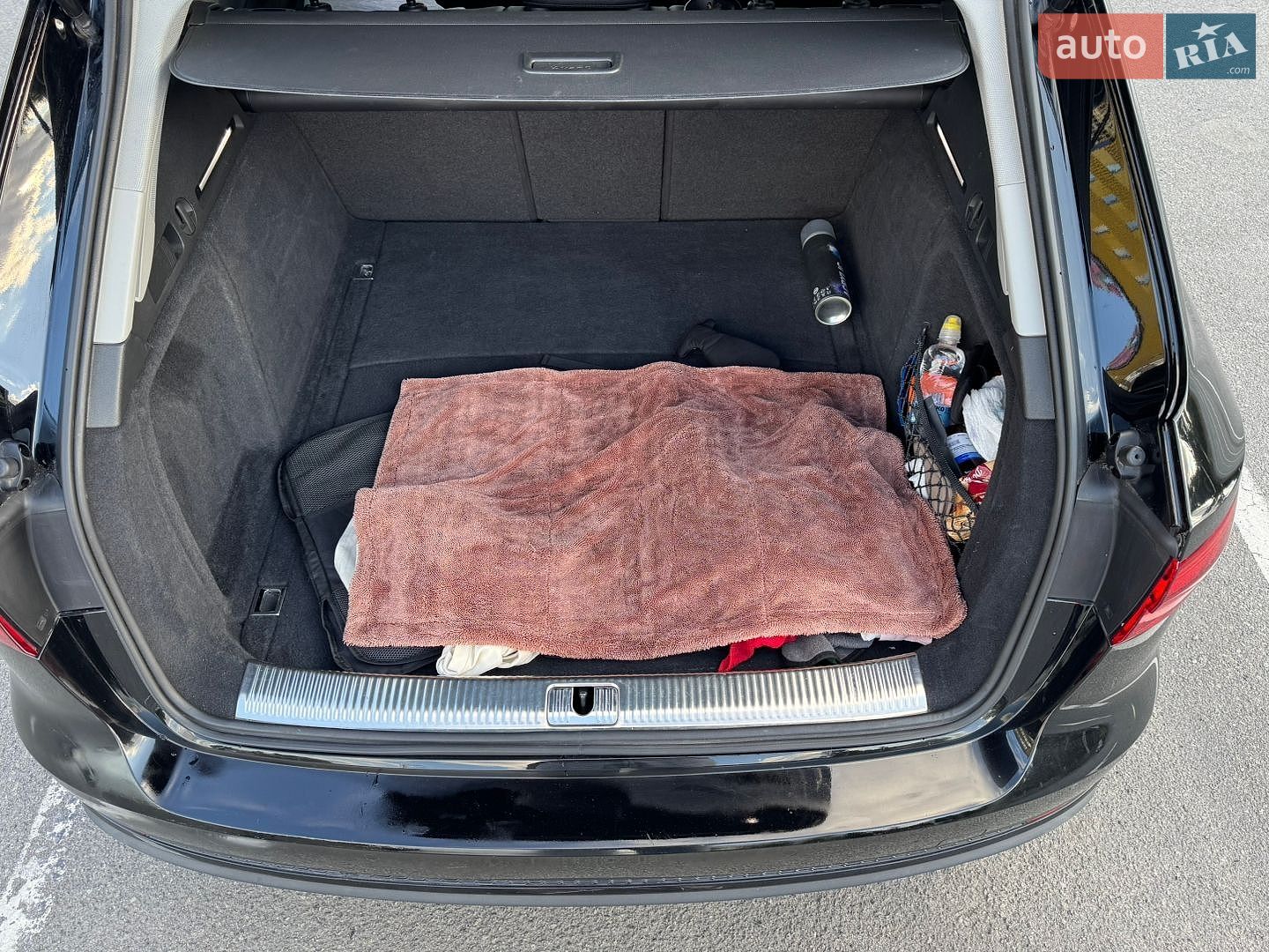 Audi A4 2019 VIN WAUZZZF41KA087350 фото оголошення 32 з 32