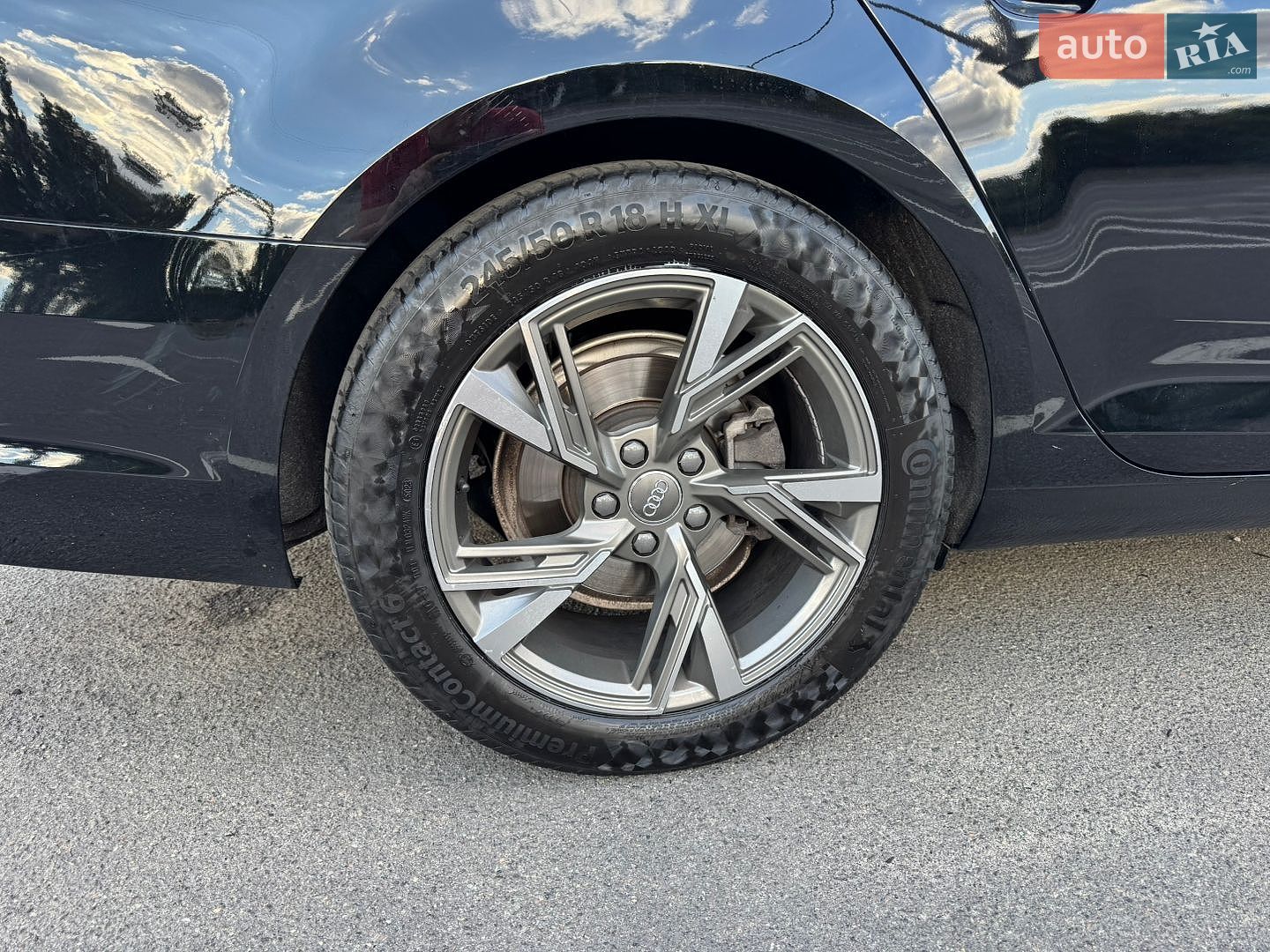 Audi A4 2019 VIN WAUZZZF41KA087350 фото оголошення 31 з 32