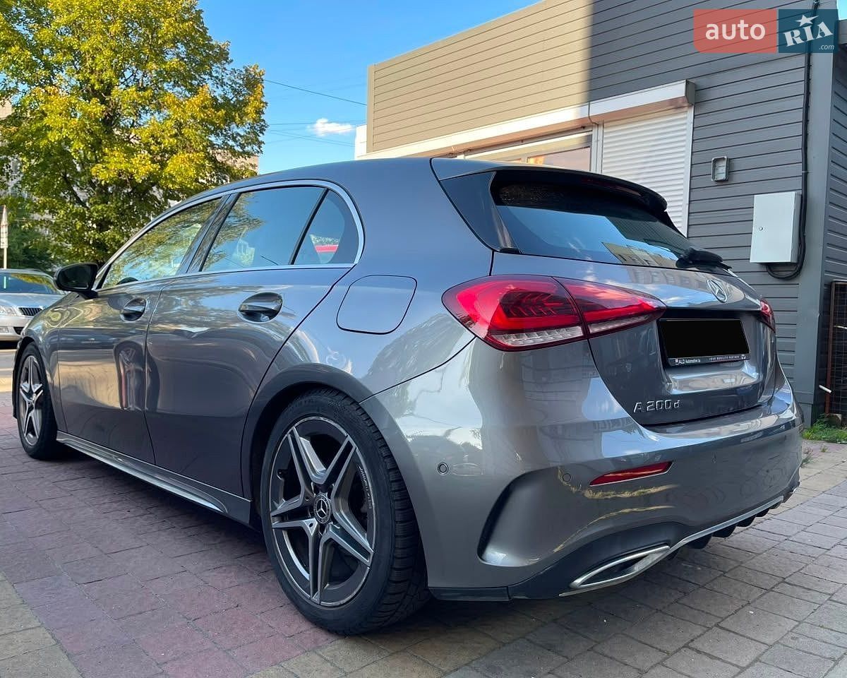 Mercedes-Benz A-Class 2019 VIN WDD1770121N136705 фото оголошення 11 з 16