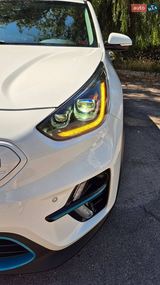 Kia Niro 2020 VIN KNACC81GFL5050506 фото оголошення 4 з 12