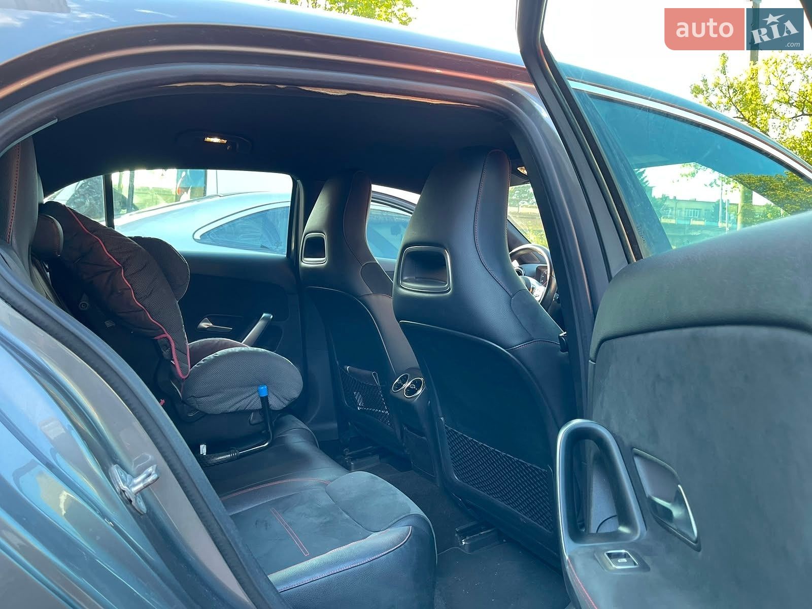 Mercedes-Benz A-Class 2019 VIN WDD1770121N136705 фото оголошення 16 з 16