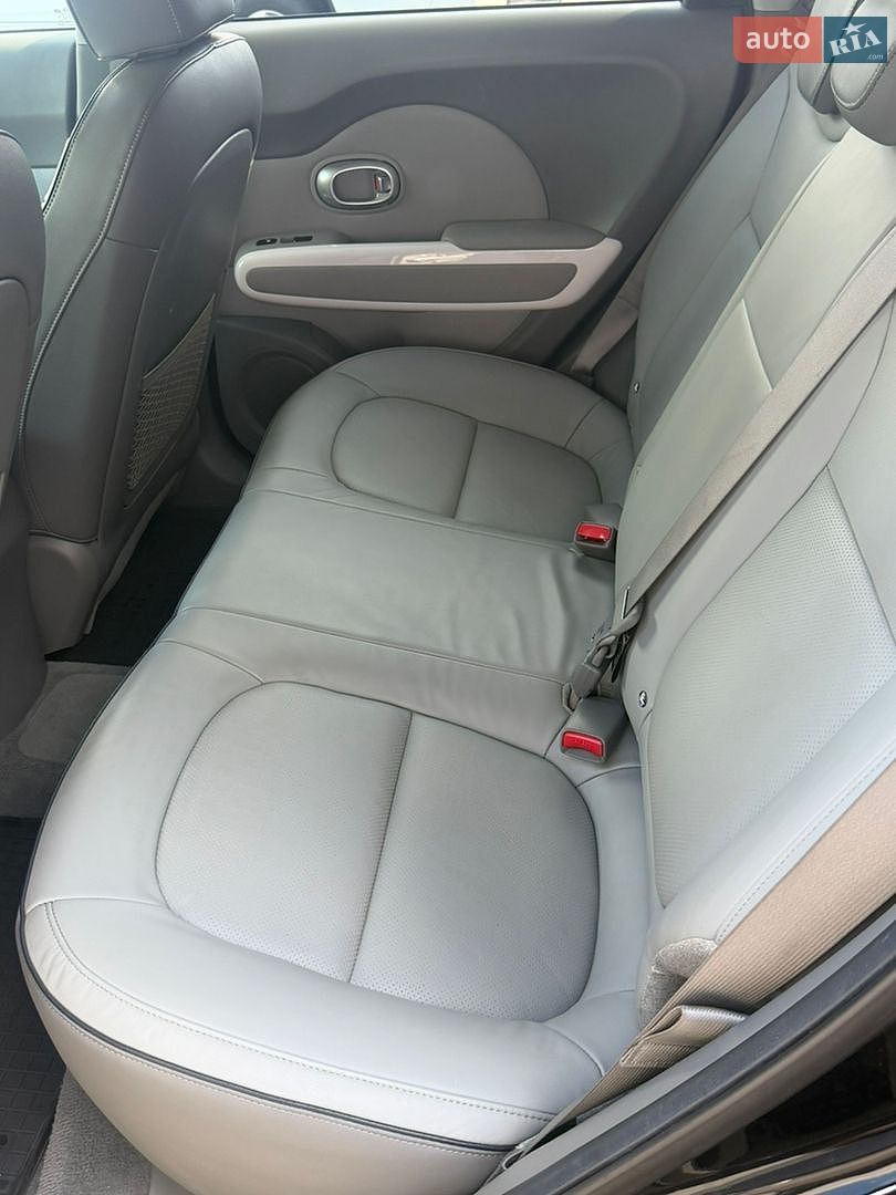 Kia Soul 2016 VIN KNAJX81EFG7018039 фото оголошення 11 з 18