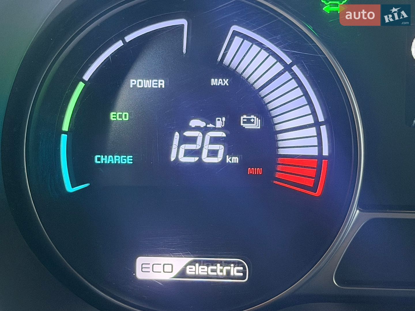 Kia Soul 2016 VIN KNAJX81EFG7018039 фото оголошення 12 з 18