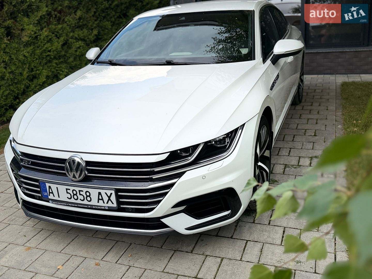 Volkswagen Arteon 2018 VIN WVWZZZ3HZJE522376 фото оголошення 2 з 36