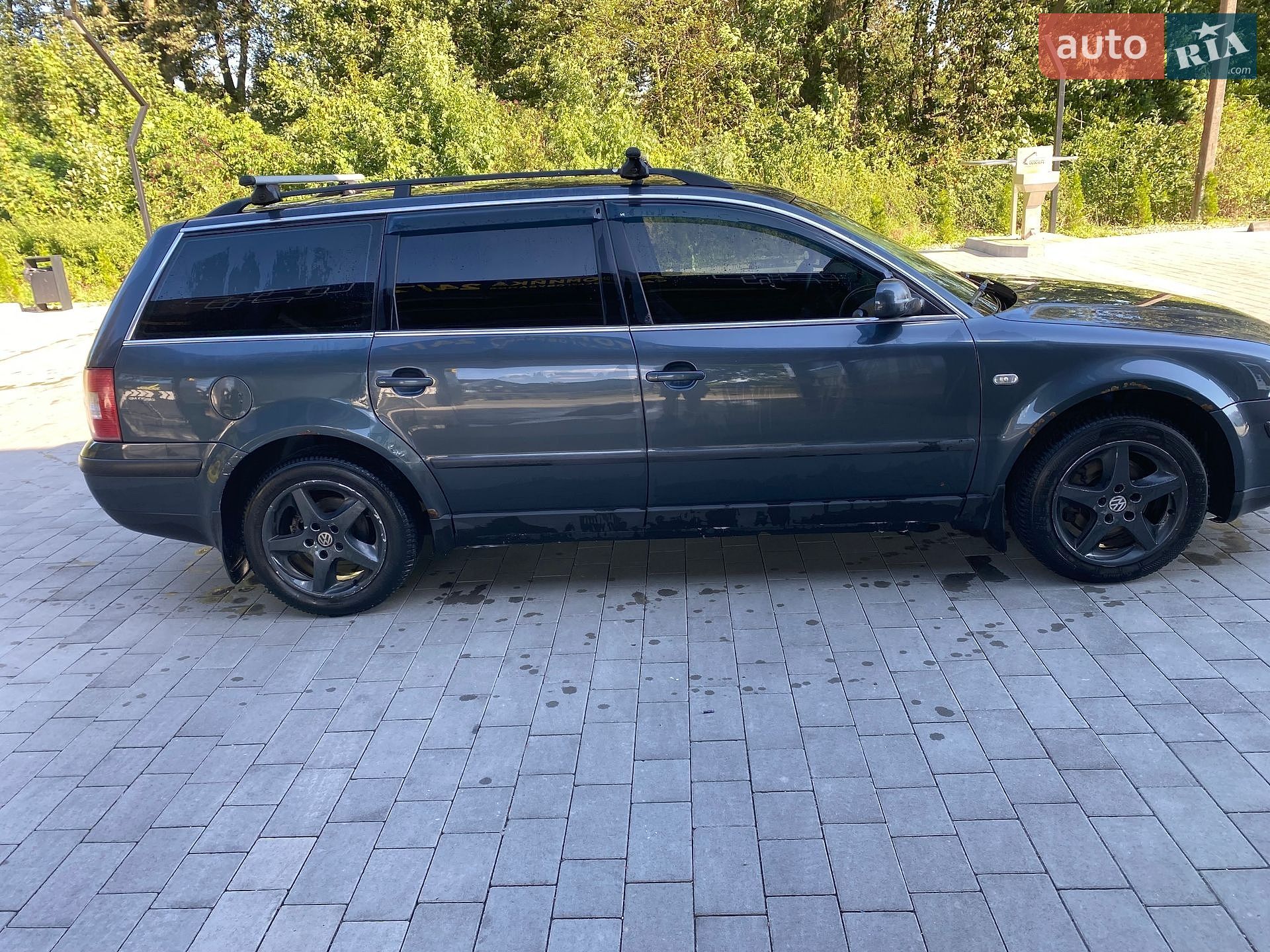 Volkswagen Passat 2001 VIN WVWZZZ3BZ2E099044 фото оголошення 10 з 39