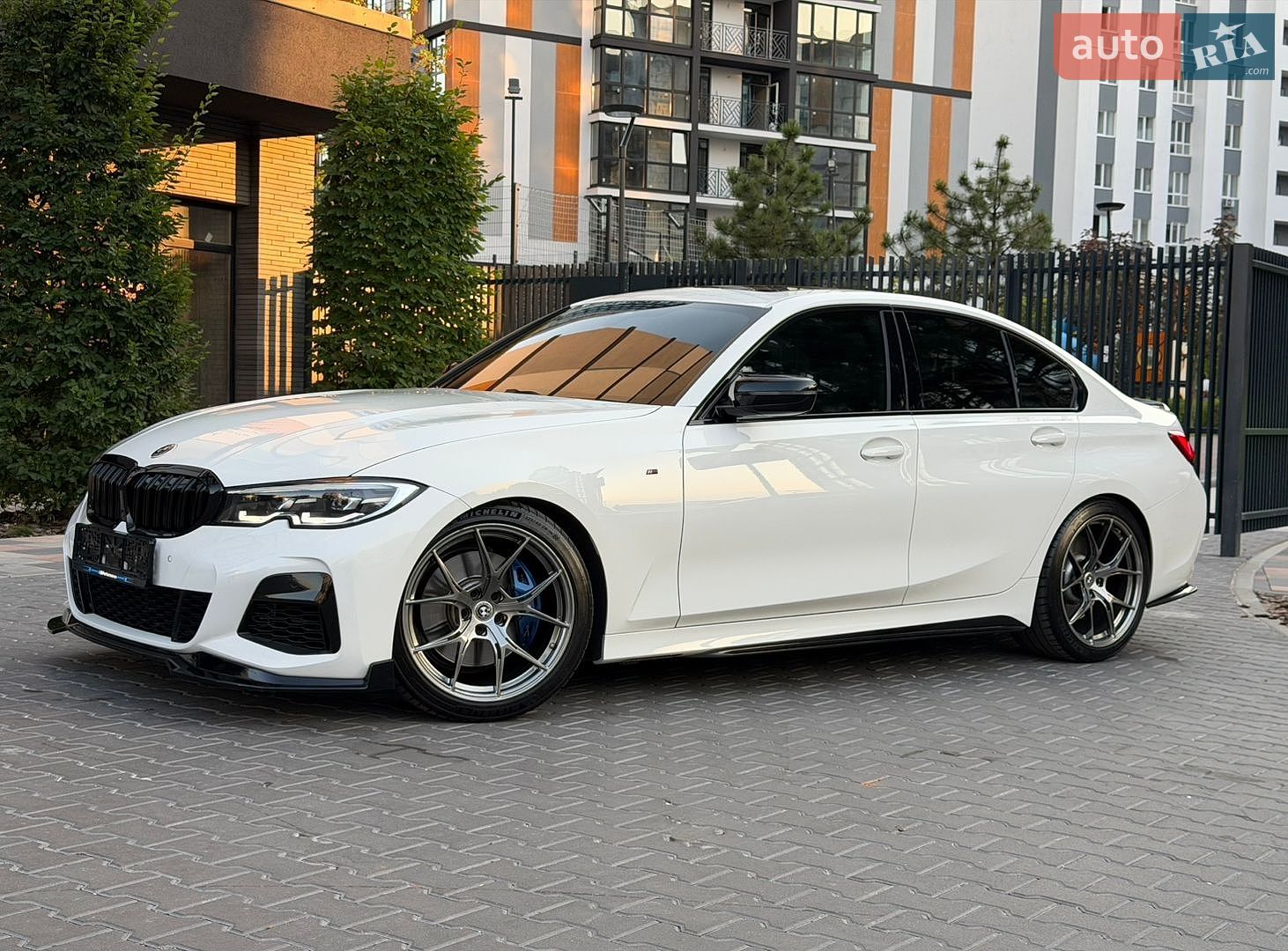 BMW 3 Series 2020 VIN 3MW5R1J02L8B32197 фото оголошення 6 з 96