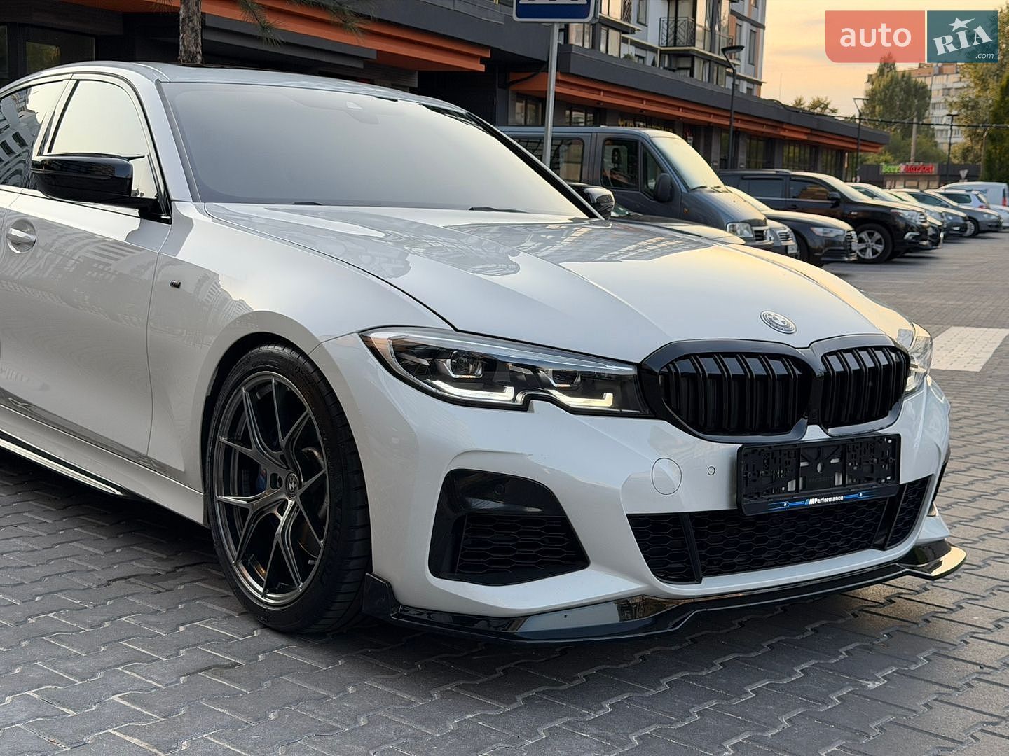 BMW 3 Series 2020 VIN 3MW5R1J02L8B32197 фото оголошення 42 з 96