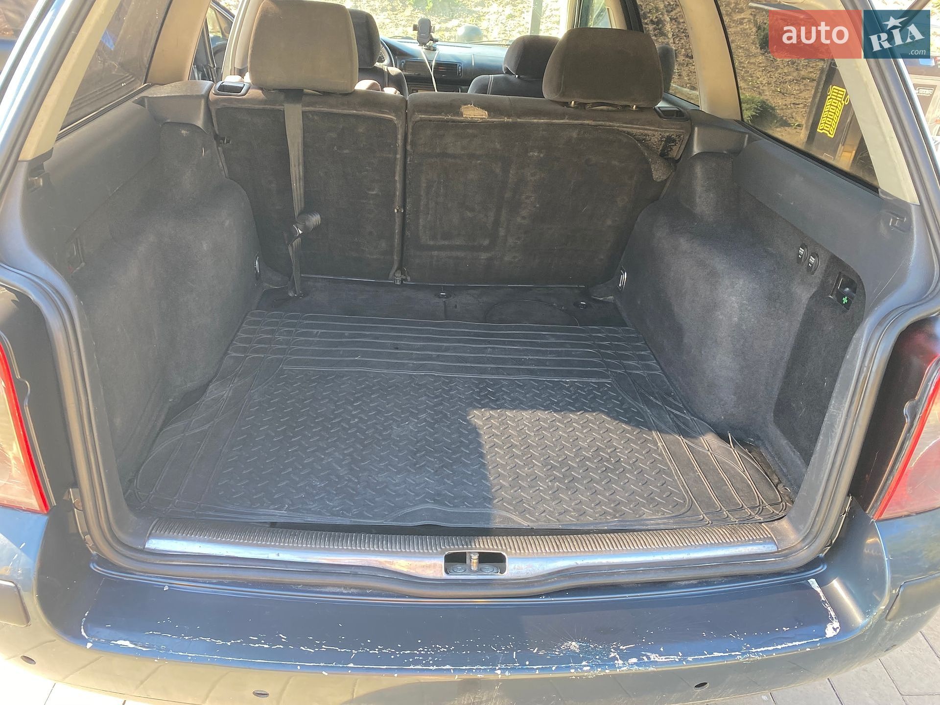 Volkswagen Passat 2001 VIN WVWZZZ3BZ2E099044 фото оголошення 36 з 39
