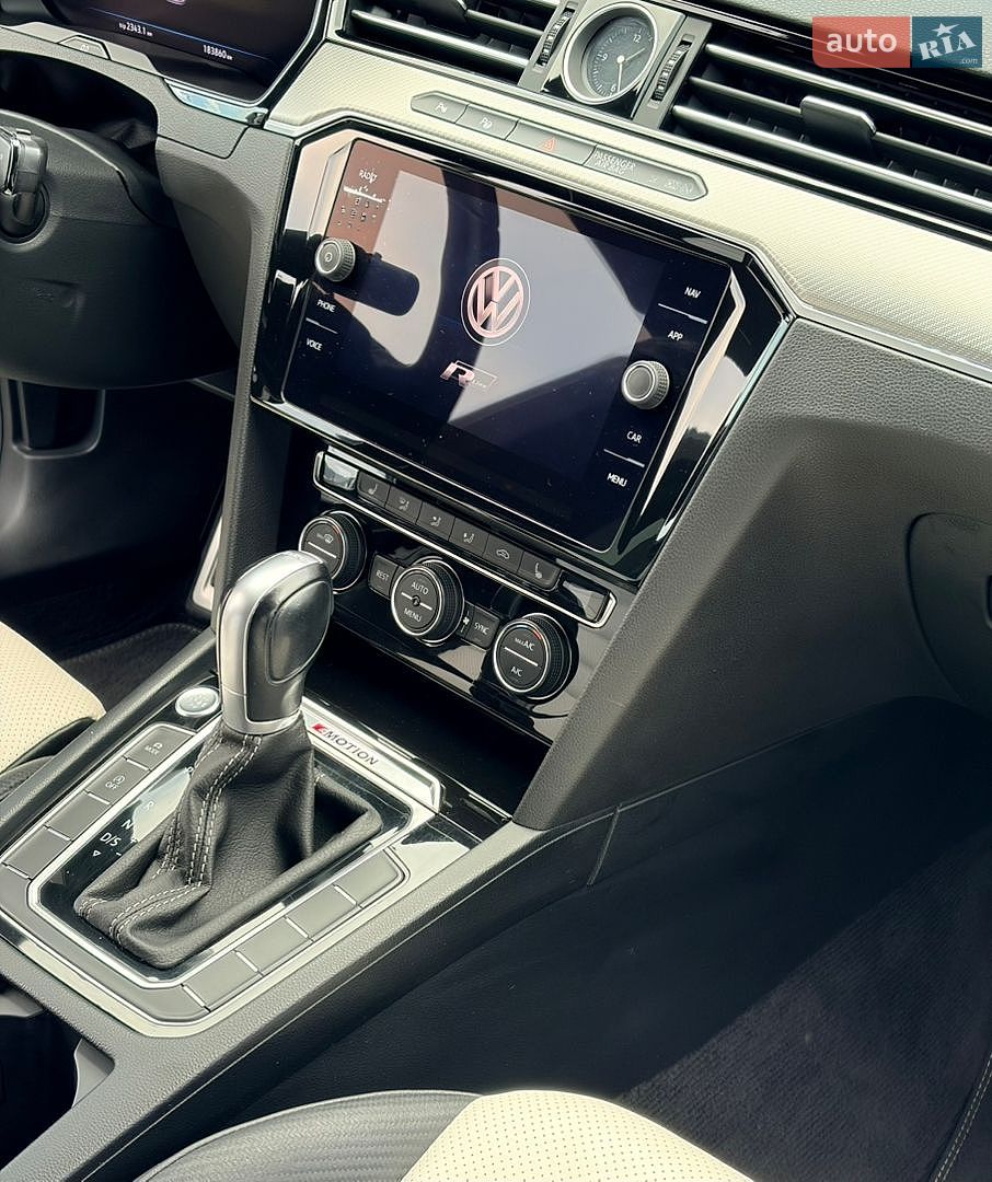 Volkswagen Arteon 2018 VIN WVWZZZ3HZJE522376 фото оголошення 22 з 36