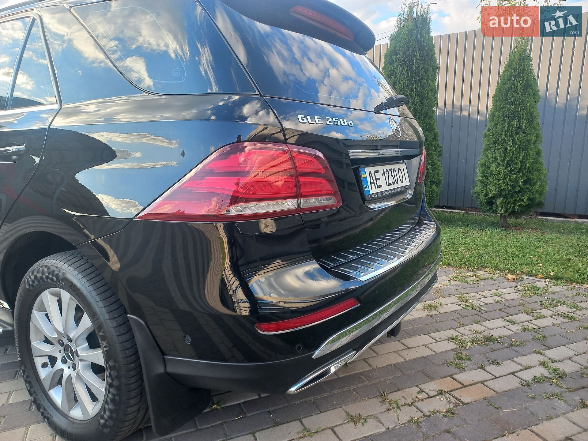 Mercedes-Benz GLE-Class 2015 VIN WDC1660041A645110 фото оголошення 11 з 68