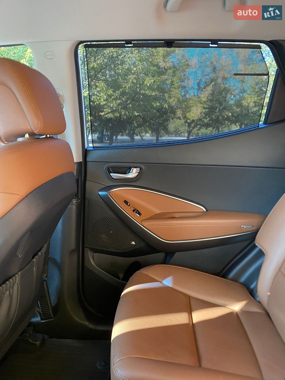 Hyundai Santa FE 2017 VIN KMHSW81UBJU802288 фото оголошення 23 з 35