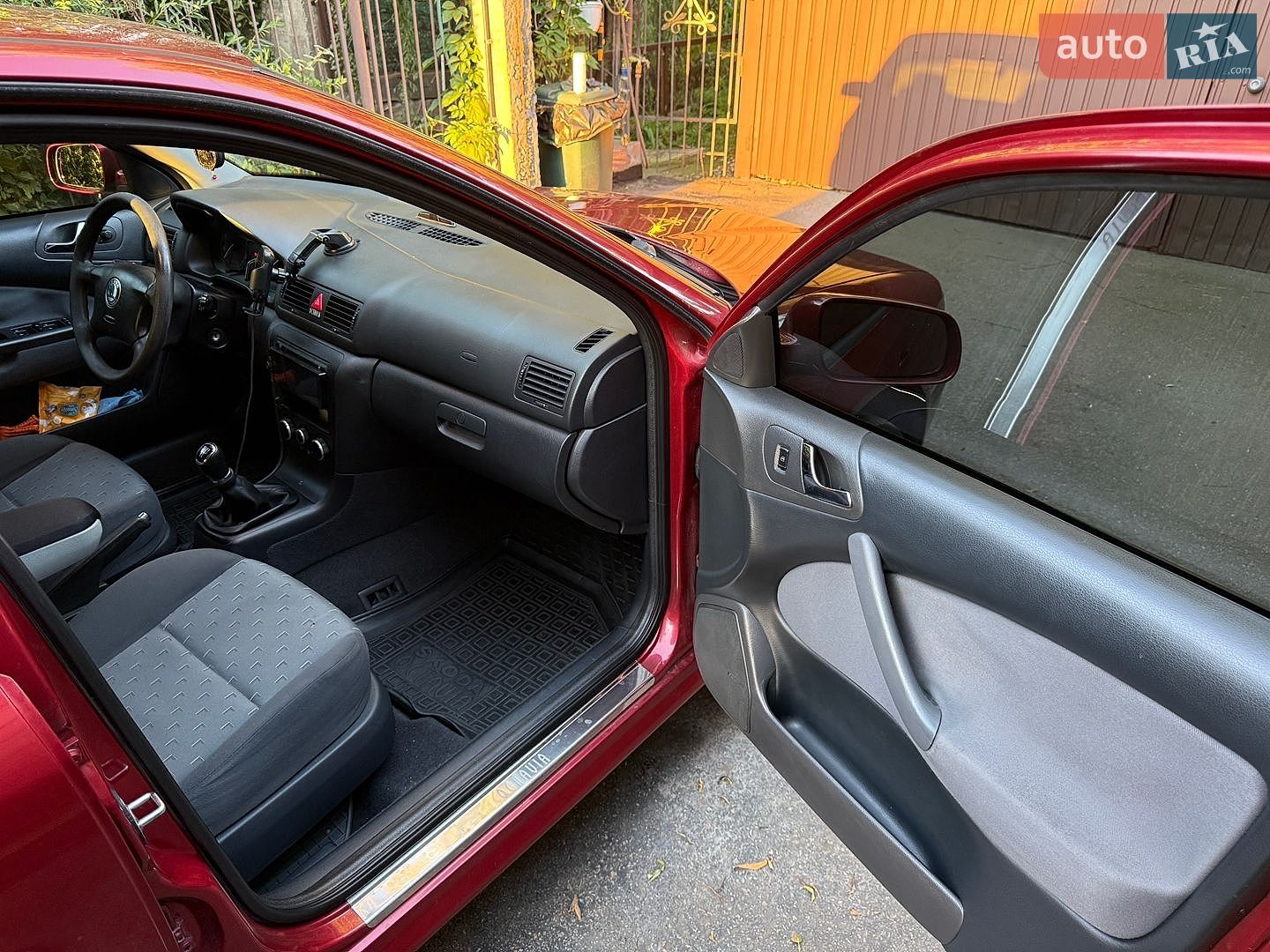 Skoda Octavia 2006 VIN TMBDK41U37B007608 фото оголошення 13 з 21