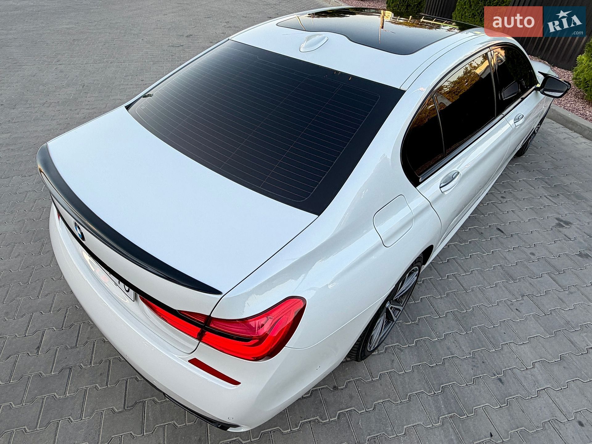 BMW 7 Series 2017 VIN WBA7G6104HG769063 фото оголошення 50 з 64