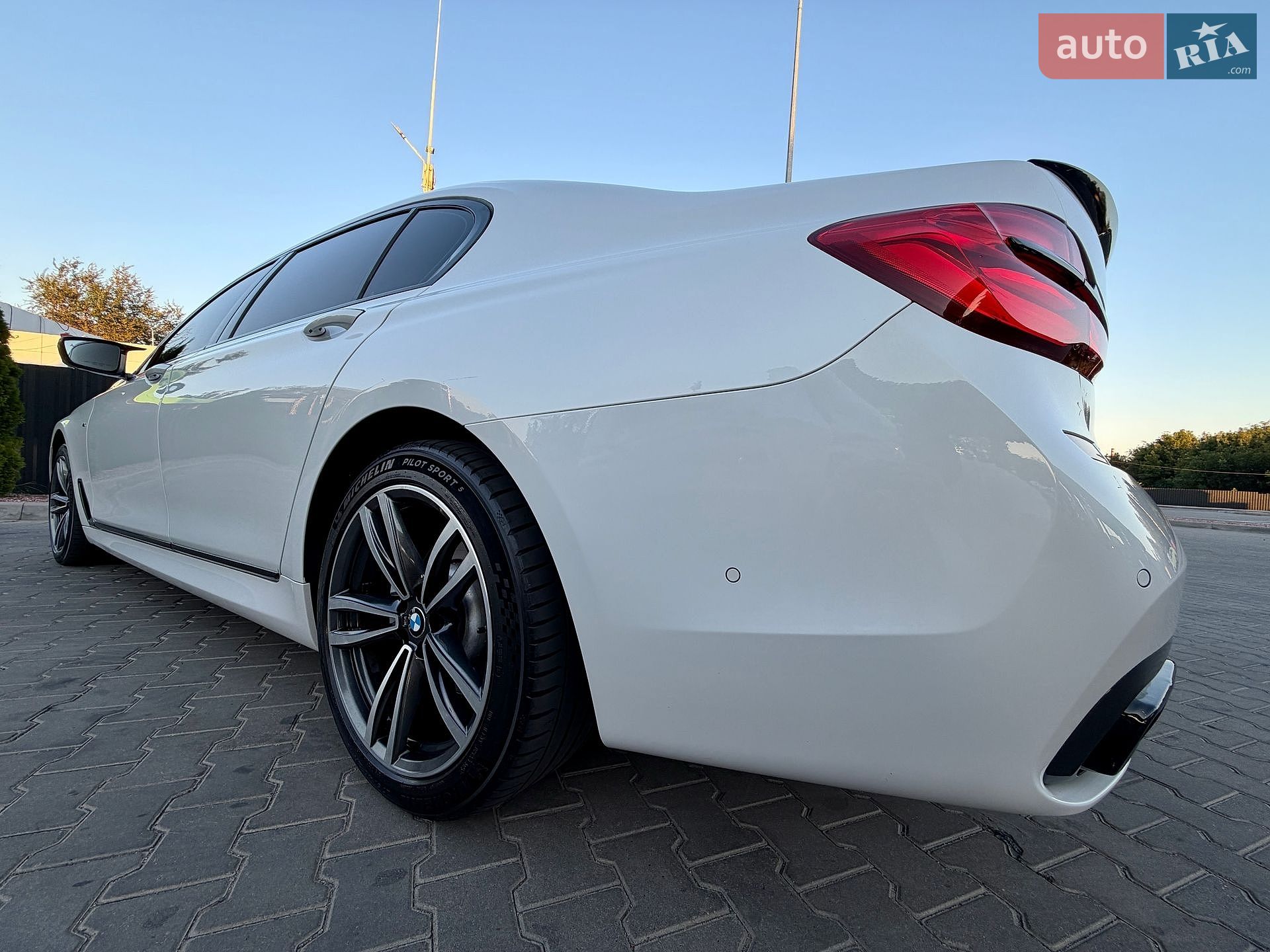 BMW 7 Series 2017 VIN WBA7G6104HG769063 фото оголошення 52 з 64